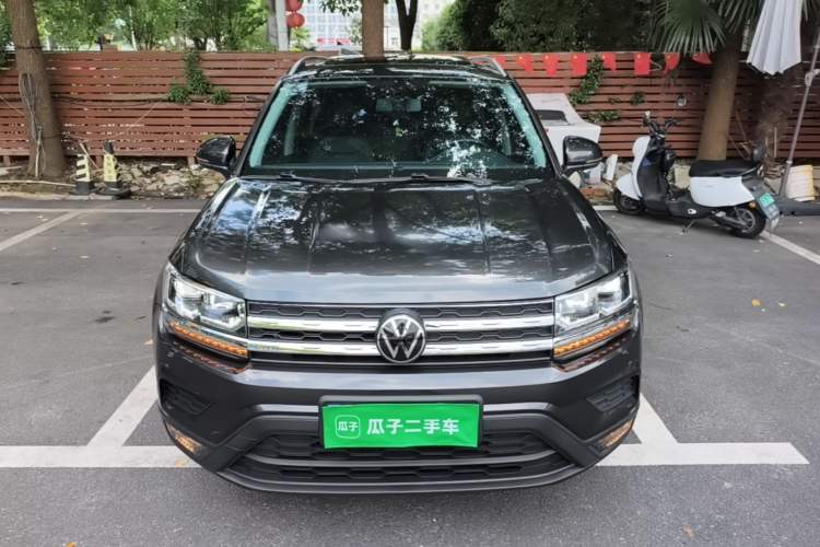 Used Volkswagen Tharu 2022 280TSI Two-Wheel-Drive Luxury Edition Front
