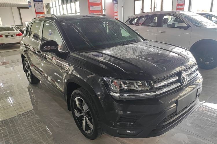 Used Volkswagen Tharu 2022 280TSI Two-Wheel Drive Comfort Edition Front Right 45 Deg