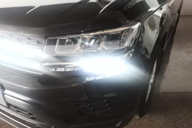 Used Volkswagen Tharu 2022 280TSI Two-Wheel Drive Trend Edition Left Front Headlight