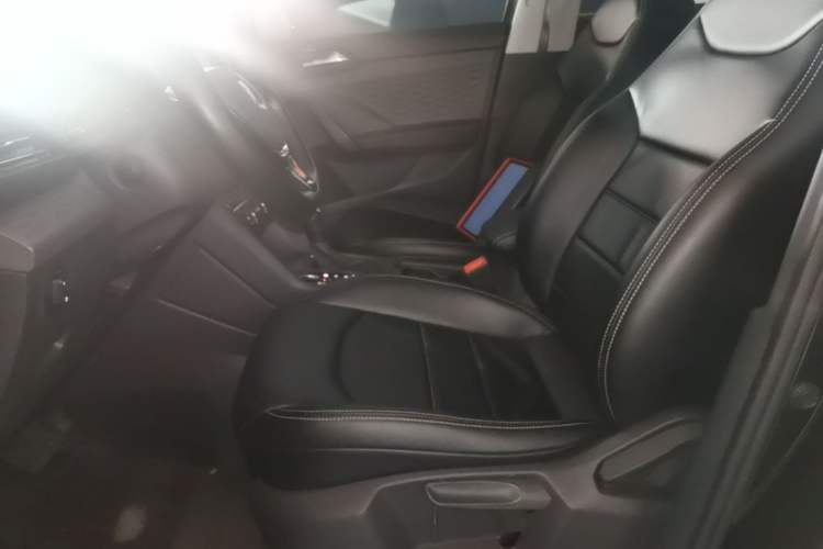 Used Volkswagen Tharu 2022 280TSI Two-Wheel Drive Trend Edition Left Front Seat