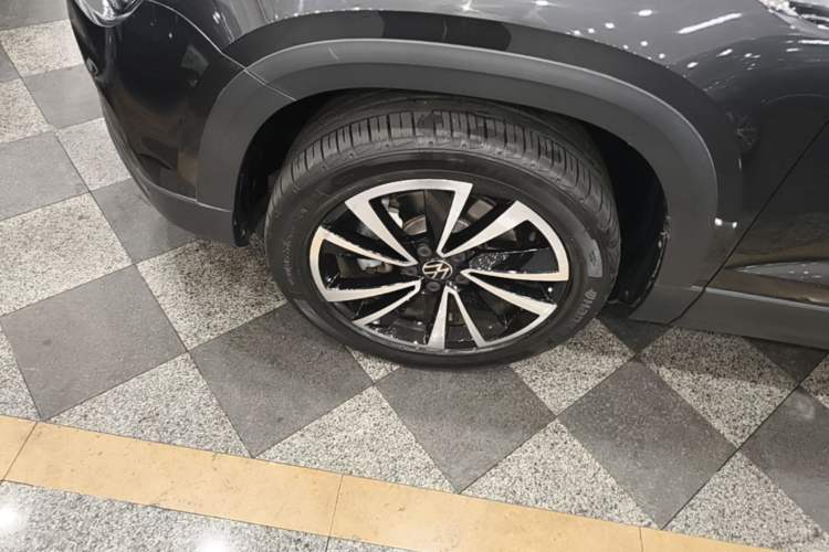 Used Volkswagen Tharu 2022 280TSI Two-Wheel-Drive Luxury Edition Left Front Wheel Hub