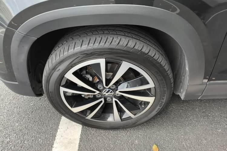 Used Volkswagen Tharu 2022 280TSI Two-Wheel-Drive Luxury Edition Left Front Wheel Hub