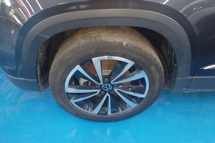 Used Volkswagen Tharu 2022 280TSI Two-Wheel-Drive Luxury Edition Left Front Wheel Hub