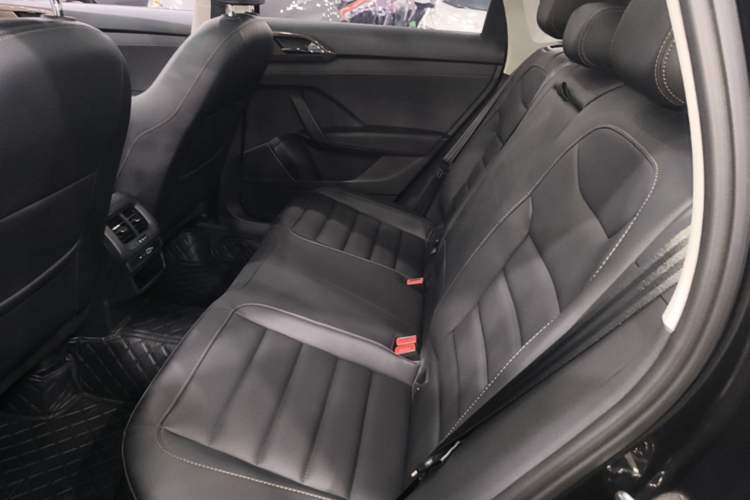 Used Volkswagen Tharu 2022 280TSI Two-Wheel-Drive Luxury Edition Left Rear Seat