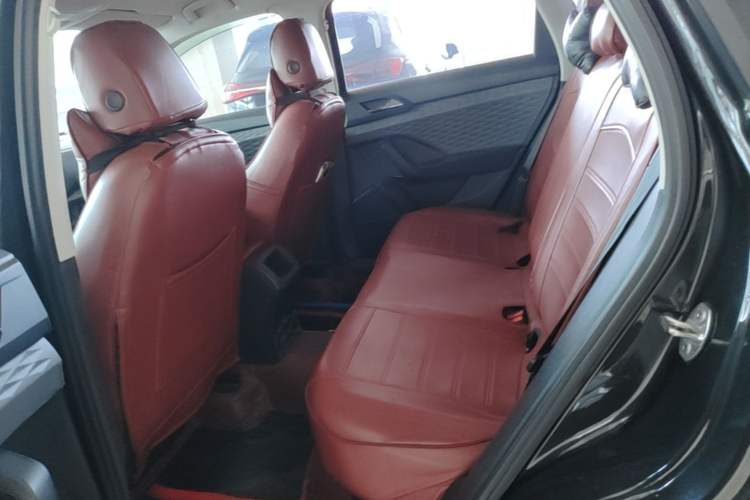 Used Volkswagen Tharu 2022 280TSI Two-Wheel Drive Trend Edition Left Rear Seat