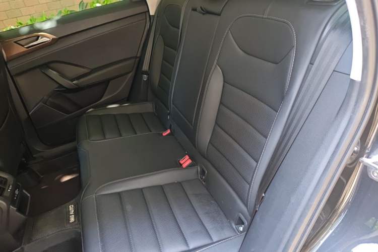 Used Volkswagen Tharu 2022 280TSI Two-Wheel-Drive Luxury Edition Left Rear Seat