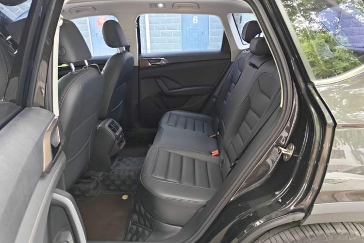 Used Volkswagen Tharu 2022 280TSI Two-Wheel-Drive Luxury Edition Left Rear Seat