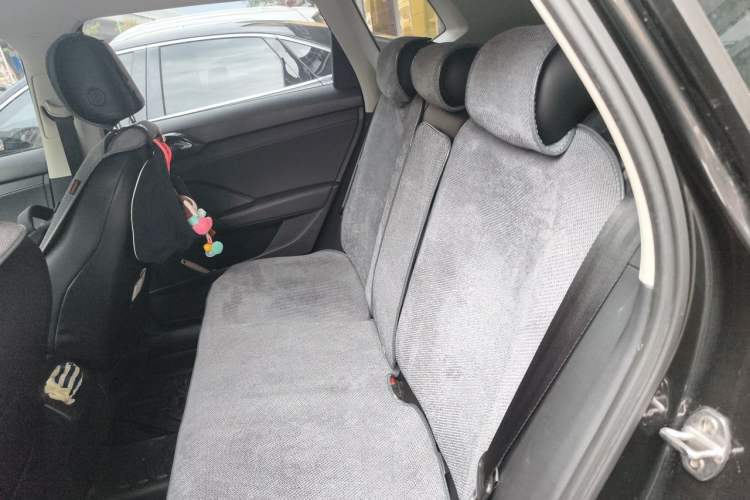 Used Volkswagen Tharu 2022 280TSI Two-Wheel Drive Trend Edition Left Rear Seat