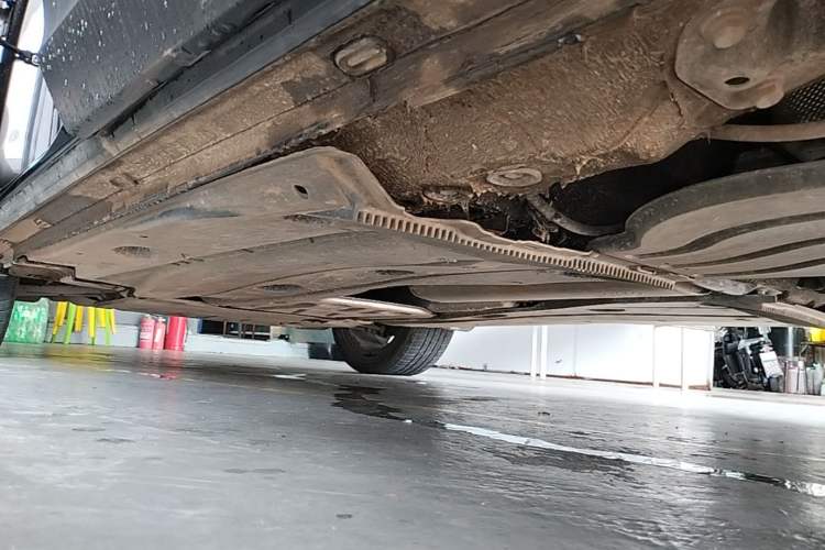 Used Volkswagen Tharu 2022 280TSI Two-Wheel-Drive Luxury Edition Left Side Sill