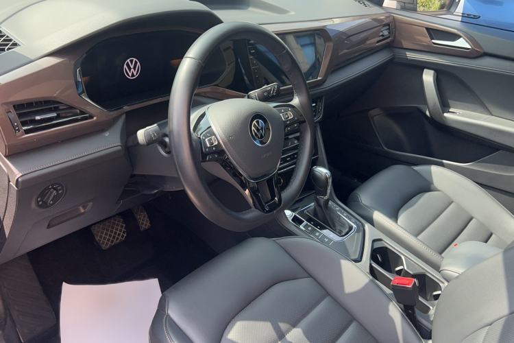 Used Volkswagen Tharu 2022 280TSI Two-Wheel-Drive Luxury Edition Right Front Seat