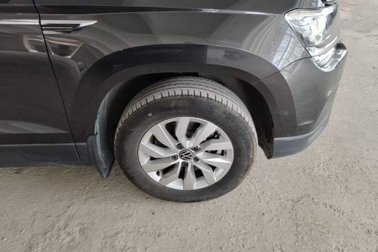Used Volkswagen Tharu 2022 280TSI Two-Wheel Drive Trend Edition Right Front Wheel Hub