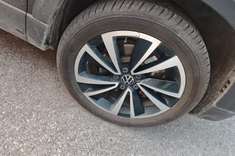 Used Volkswagen Tharu 2022 280TSI Two-Wheel-Drive Luxury Edition Right Front Wheel Hub