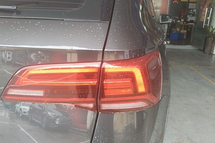 Used Volkswagen Tharu 2022 280TSI Two-Wheel-Drive Luxury Edition Right Rear Taillight