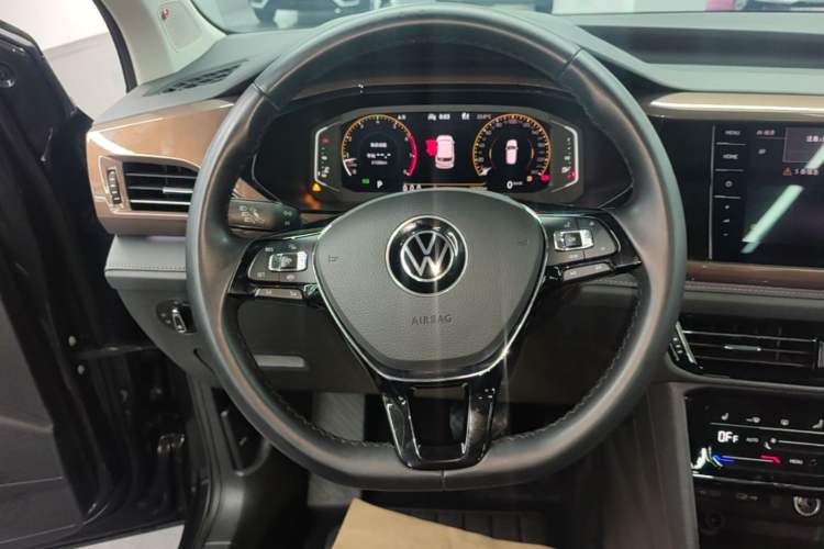 Used Volkswagen Tharu 2022 330TSI Four-Wheel Drive Flagship Edition Steering Wheel