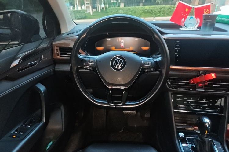 Used Volkswagen Tharu 2022 280TSI Two-Wheel-Drive Luxury Edition Steering Wheel