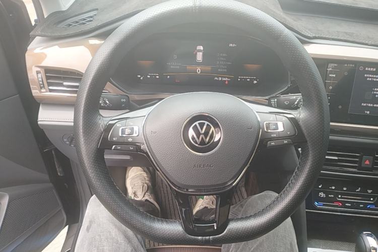 Used Volkswagen Tharu 2022 280TSI Two-Wheel-Drive Luxury Edition Steering Wheel
