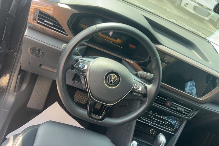 Used Volkswagen Tharu 2022 280TSI Two-Wheel-Drive Luxury Edition Steering Wheel