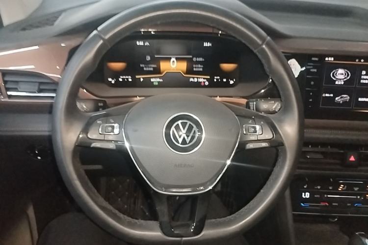 Used Volkswagen Tharu 2022 280TSI Two-Wheel-Drive Luxury Edition Steering Wheel