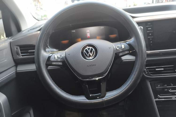 Used Volkswagen Tharu 2022 280TSI Two-Wheel-Drive Luxury Edition Steering Wheel