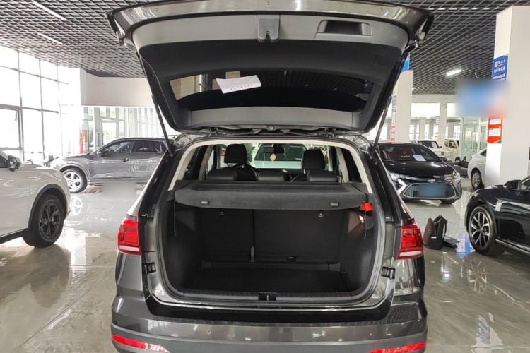 Used Volkswagen Tharu 2022 280TSI Two-Wheel Drive Comfort Edition Trunk
