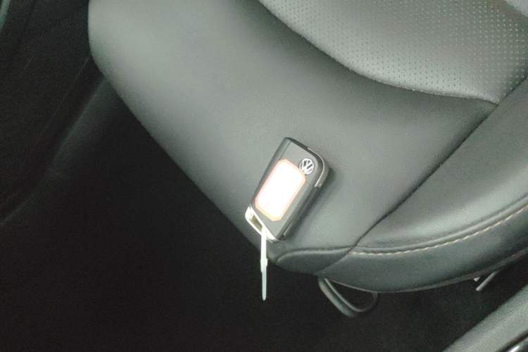Used Volkswagen Tharu 2022 280TSI Two-Wheel-Drive Luxury Edition Vehicle Key