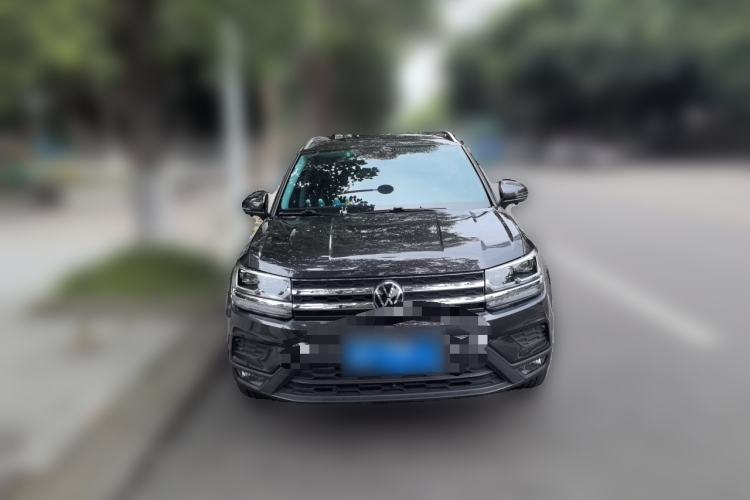 Used Volkswagen Tharu 2022 280TSI Two-Wheel-Drive Luxury Edition Front