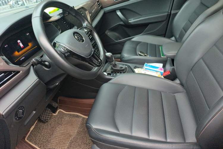 Used Volkswagen Tharu 2022 280TSI Two-Wheel-Drive Luxury Edition Left Front Seat