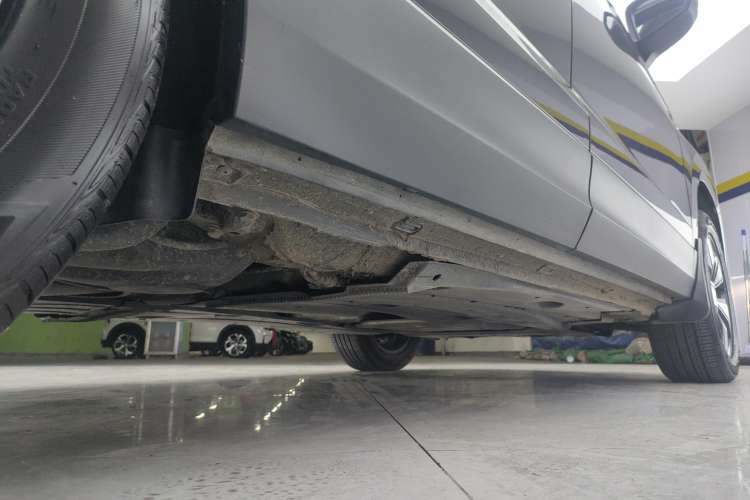 Used Volkswagen Tharu 2022 280TSI Two-Wheel Drive Comfort Edition Right Side Sill