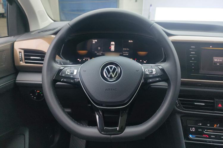Used Volkswagen Tharu 2022 280TSI Two-Wheel Drive Comfort Edition Steering Wheel