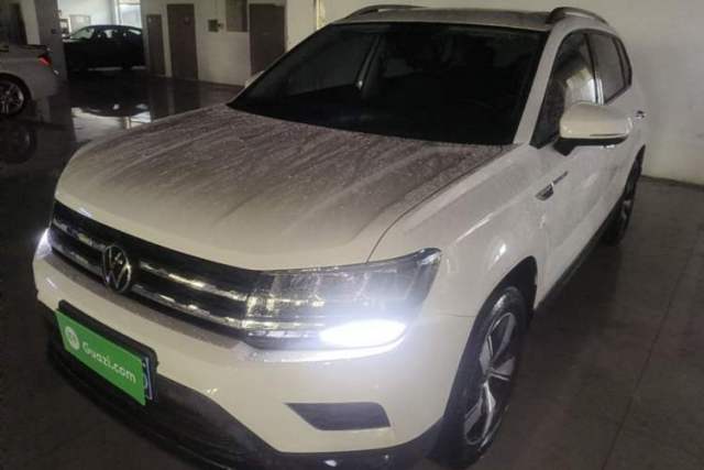 Używany Volkswagen Tharu 2022 280TSI Two-Wheel Drive Comfort Edition