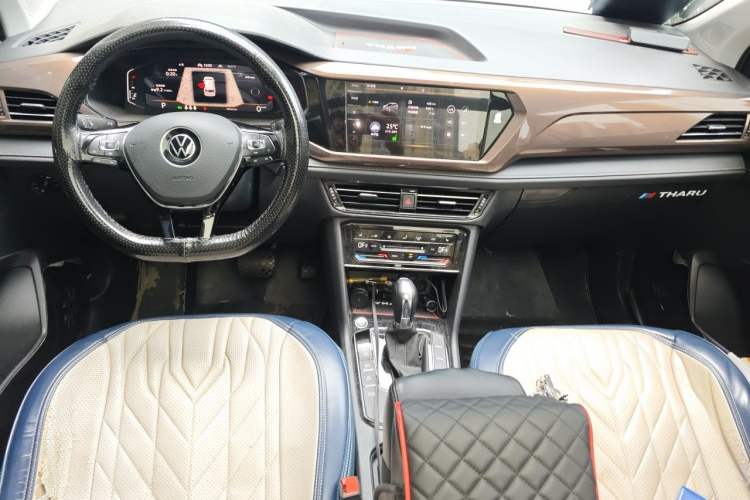 Used Volkswagen Tharu 2022 280TSI Two-Wheel-Drive Luxury Edition Center Console