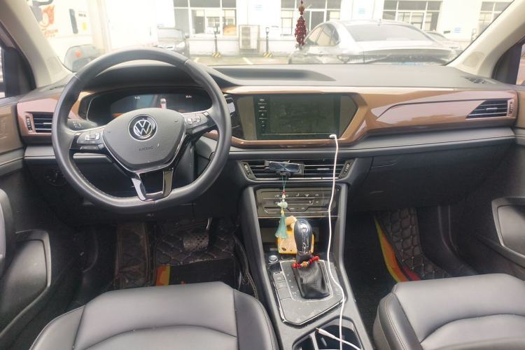 Used Volkswagen Tharu 2022 280TSI Two-Wheel Drive Comfort Edition Center Console