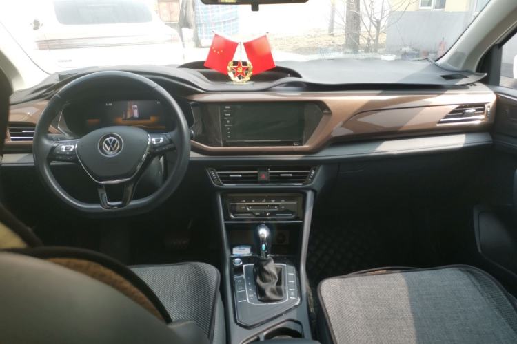 Used Volkswagen Tharu 2022 280TSI Two-Wheel Drive Comfort Edition Center Console
