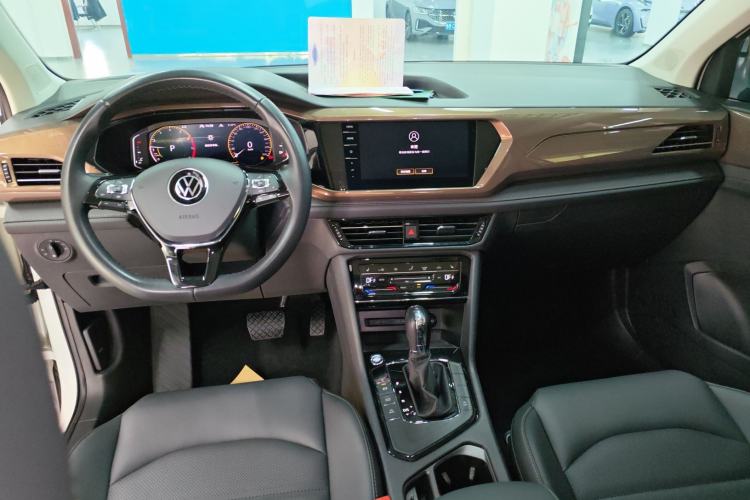 Used Volkswagen Tharu 2022 330TSI Four-Wheel Drive Luxury Edition Center Console