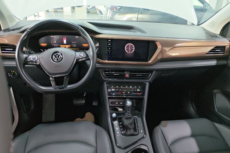 Used Volkswagen Tharu 2022 330TSI Four-Wheel Drive Luxury Edition Center Console