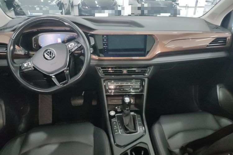 Used Volkswagen Tharu 2022 330TSI Four-Wheel Drive Luxury Edition Center Console