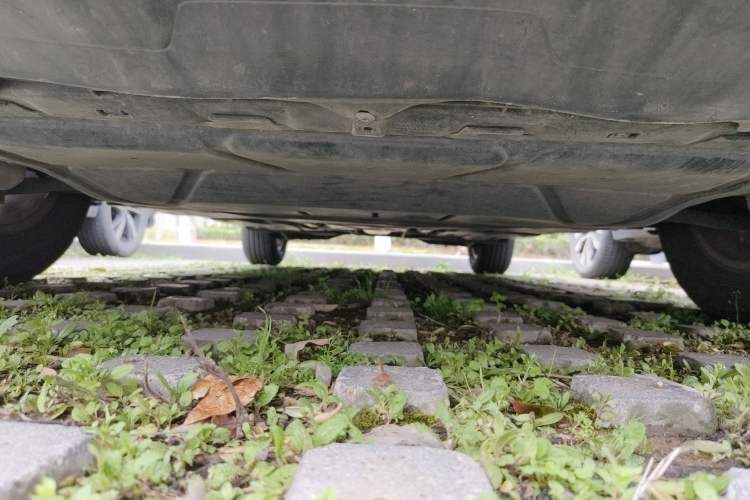 Used Volkswagen Tharu 2022 280TSI Two-Wheel Drive Trend Edition Chassis Front