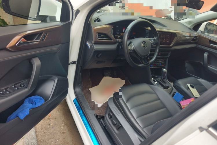 Used Volkswagen Tharu 2022 280TSI Two-Wheel-Drive Luxury Edition Driver Seat