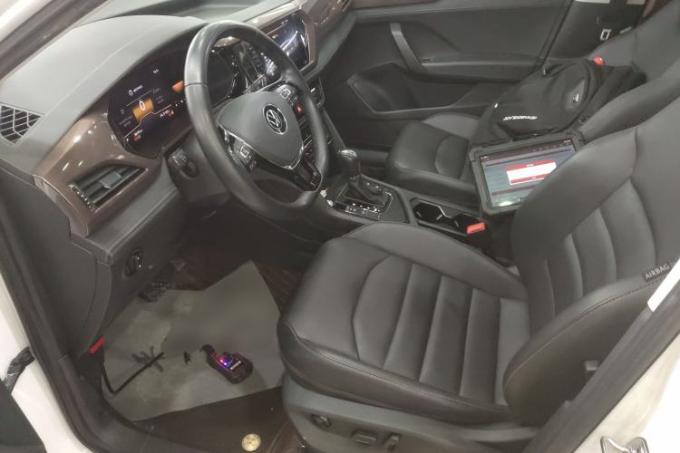 Used Volkswagen Tharu 2022 280TSI Two-Wheel Drive Comfort Edition Driver Seat