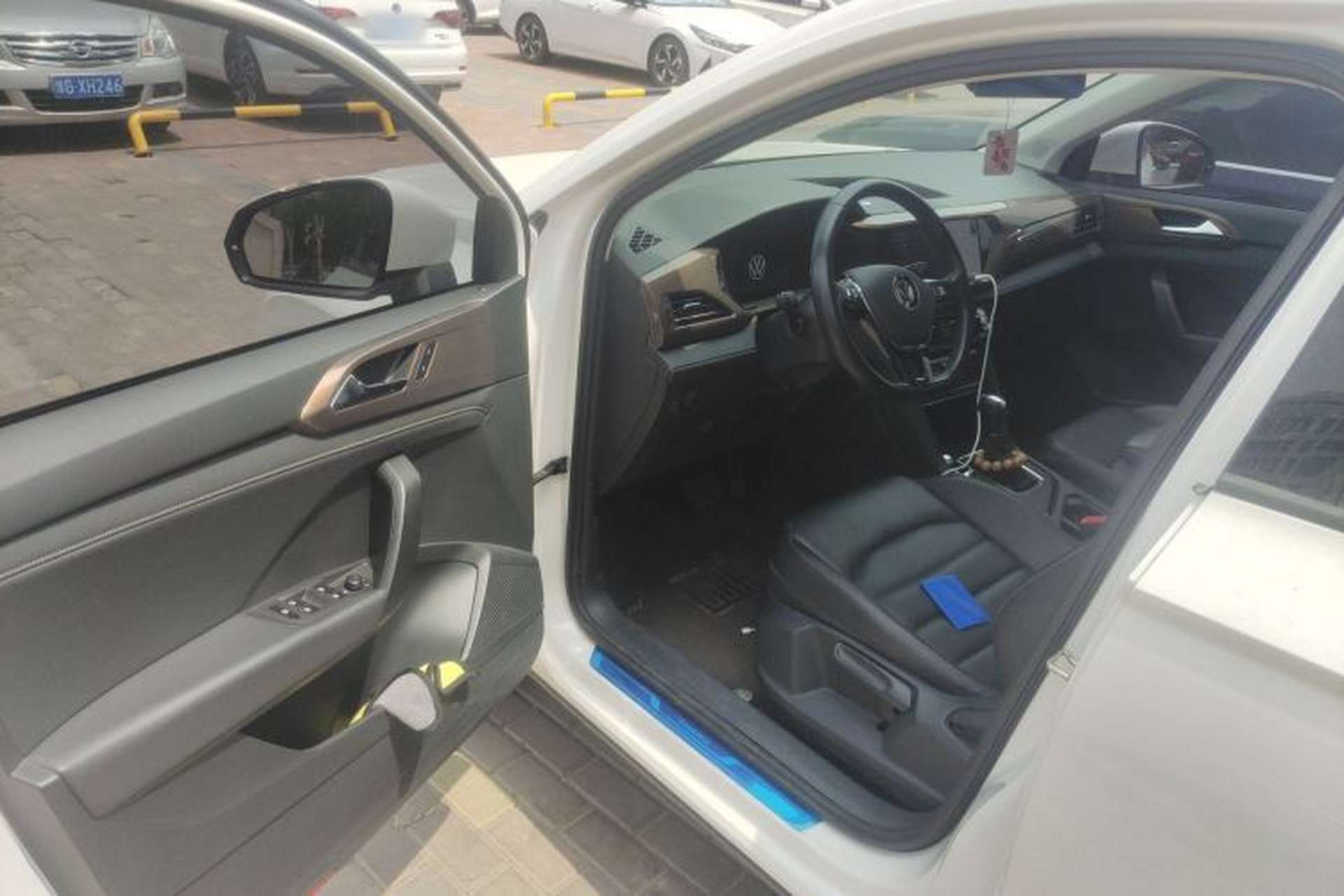 Used Volkswagen Tharu 2022 280TSI Two-Wheel Drive Comfort Edition Driver Seat
