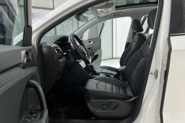Used Volkswagen Tharu 2022 280TSI Two-Wheel Drive Comfort Edition Driver Seat