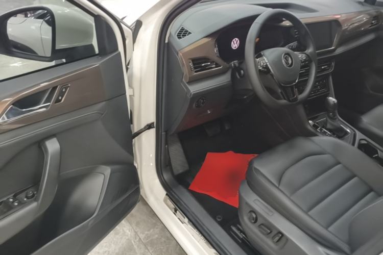 Used Volkswagen Tharu 2022 330TSI Four-Wheel Drive Luxury Edition Driver Seat