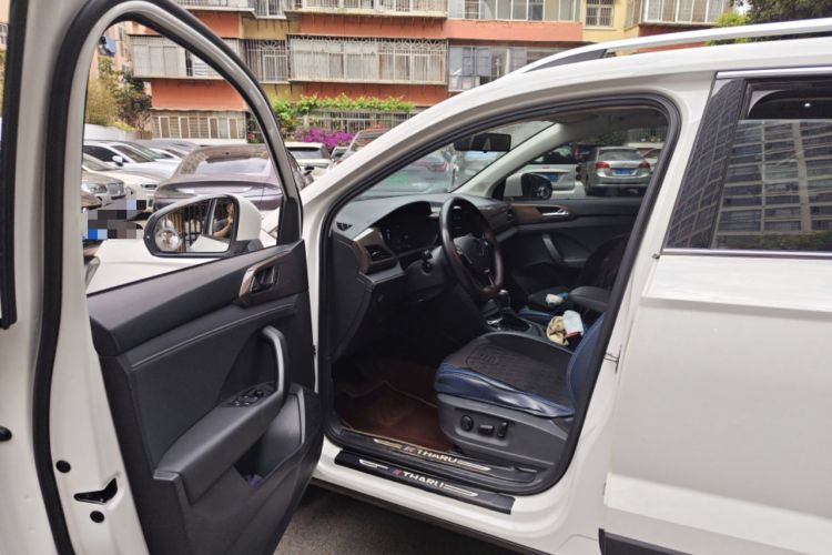 Used Volkswagen Tharu 2022 280TSI Two-Wheel-Drive Luxury Edition Driver Seat