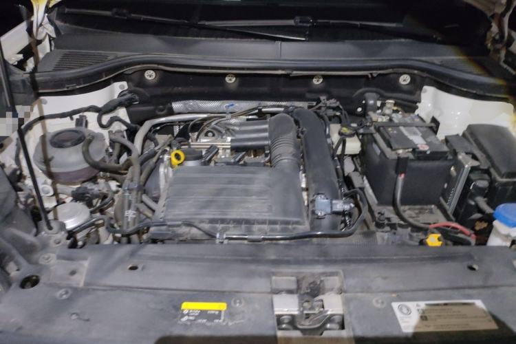 Used Volkswagen Tharu 2022 280TSI Two-Wheel-Drive Luxury Edition Engine Bay