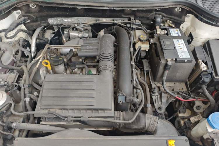 Used Volkswagen Tharu 2022 280TSI Two-Wheel-Drive Luxury Edition Engine Bay