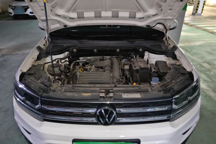 Used Volkswagen Tharu 2022 280TSI Two-Wheel-Drive Luxury Edition Engine Bay