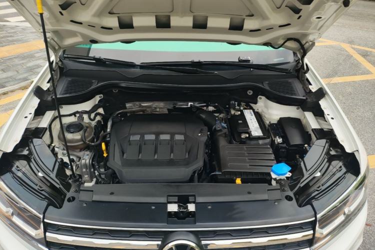 Used Volkswagen Tharu 2022 330TSI Four-Wheel Drive Luxury Edition Engine Bay