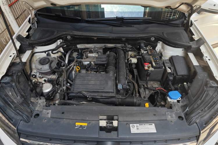 Used Volkswagen Tharu 2022 280TSI Two-Wheel Drive Comfort Edition Engine Bay