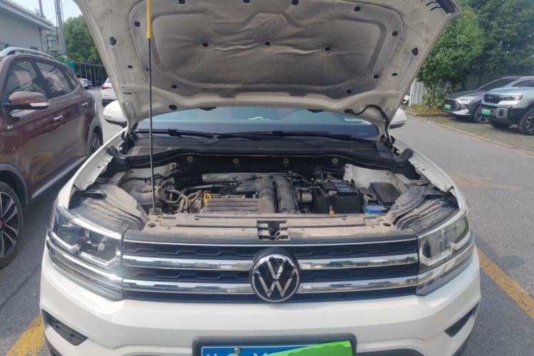 Used Volkswagen Tharu 2022 280TSI Two-Wheel-Drive Luxury Edition Engine Bay