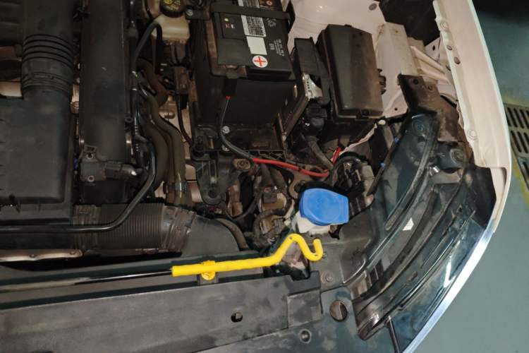 Used Volkswagen Tharu 2022 280TSI Two-Wheel-Drive Luxury Edition Engine Bay Left